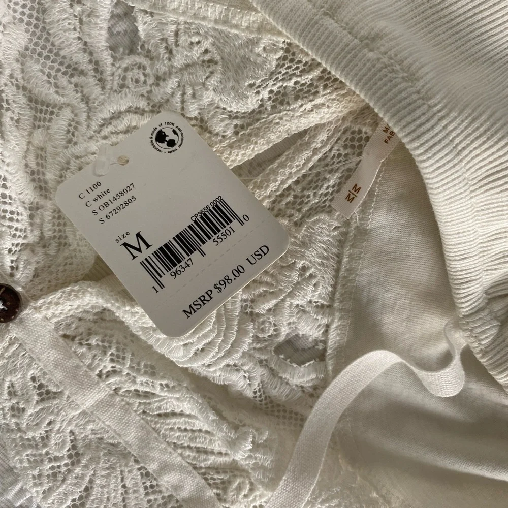 FREE PEOPLE WHITE HAVE MY HEART CROPPED TANK TOP sz. M NWT